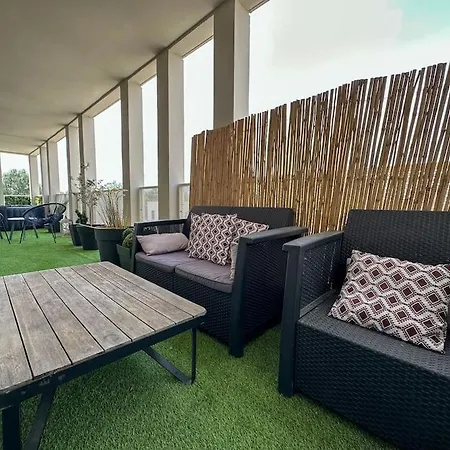 Loggia 2 Apartment Montevrain